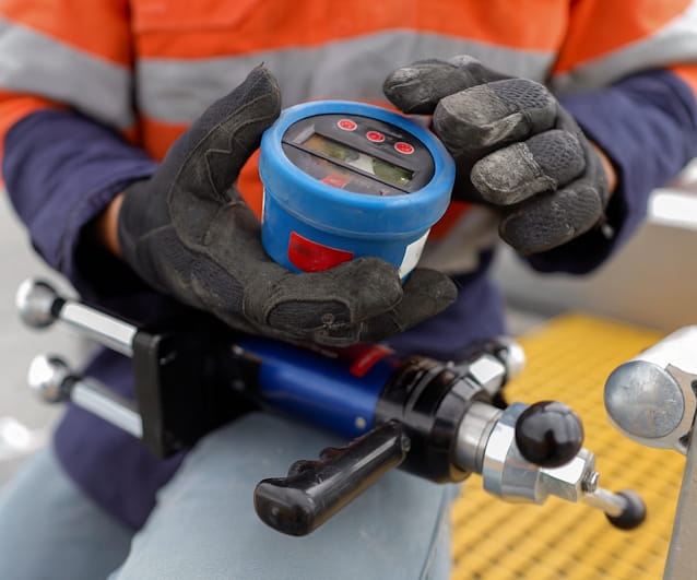 ssg abseiling construction rope access services uk